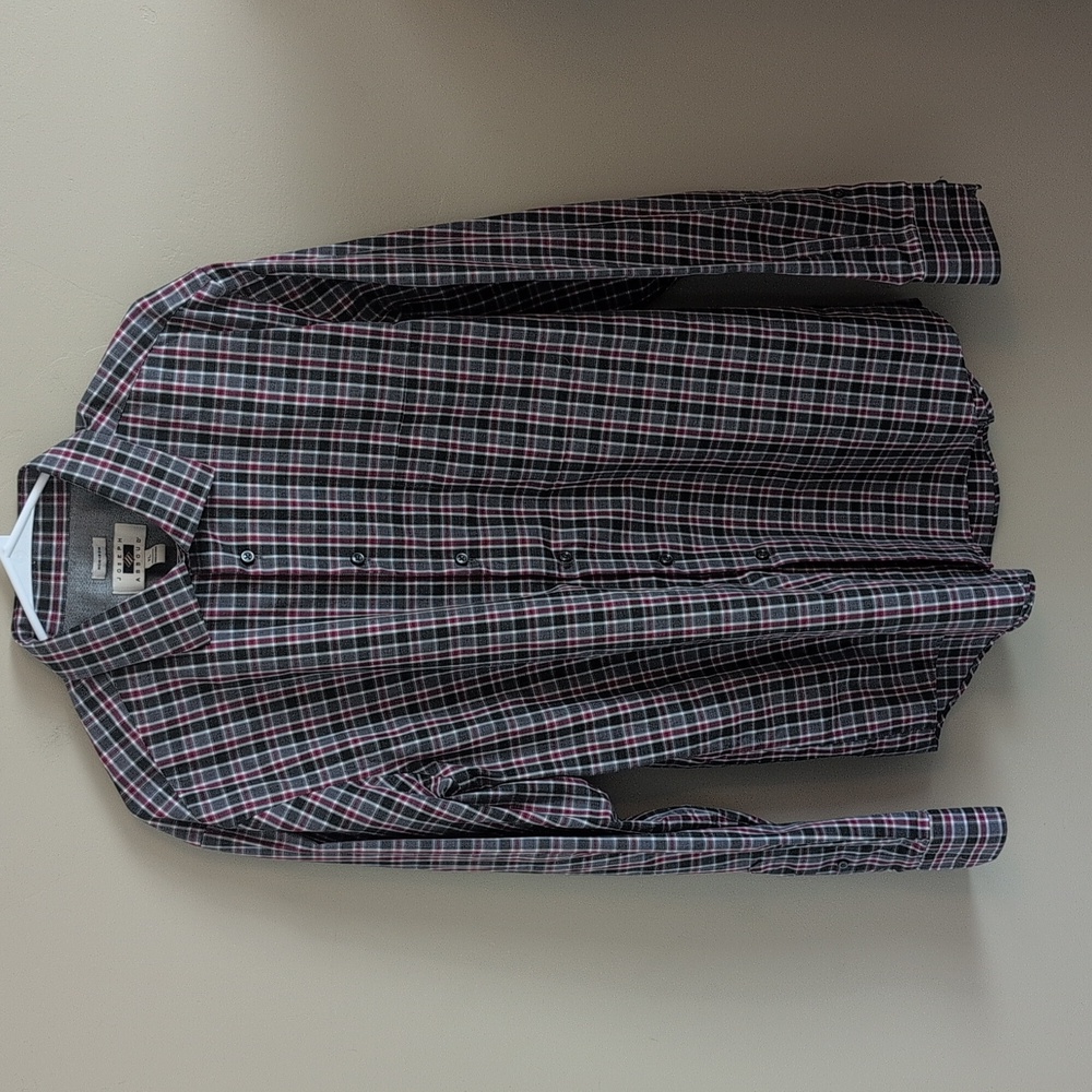 Joseph Abboud Men's Black and Red Plaid Shirt